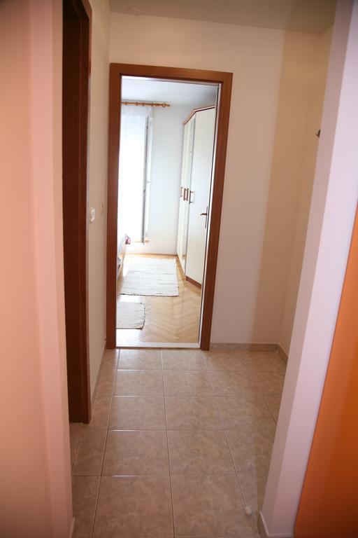 Apartment Dg With Parking Garage Σπλιτ Εξωτερικό φωτογραφία